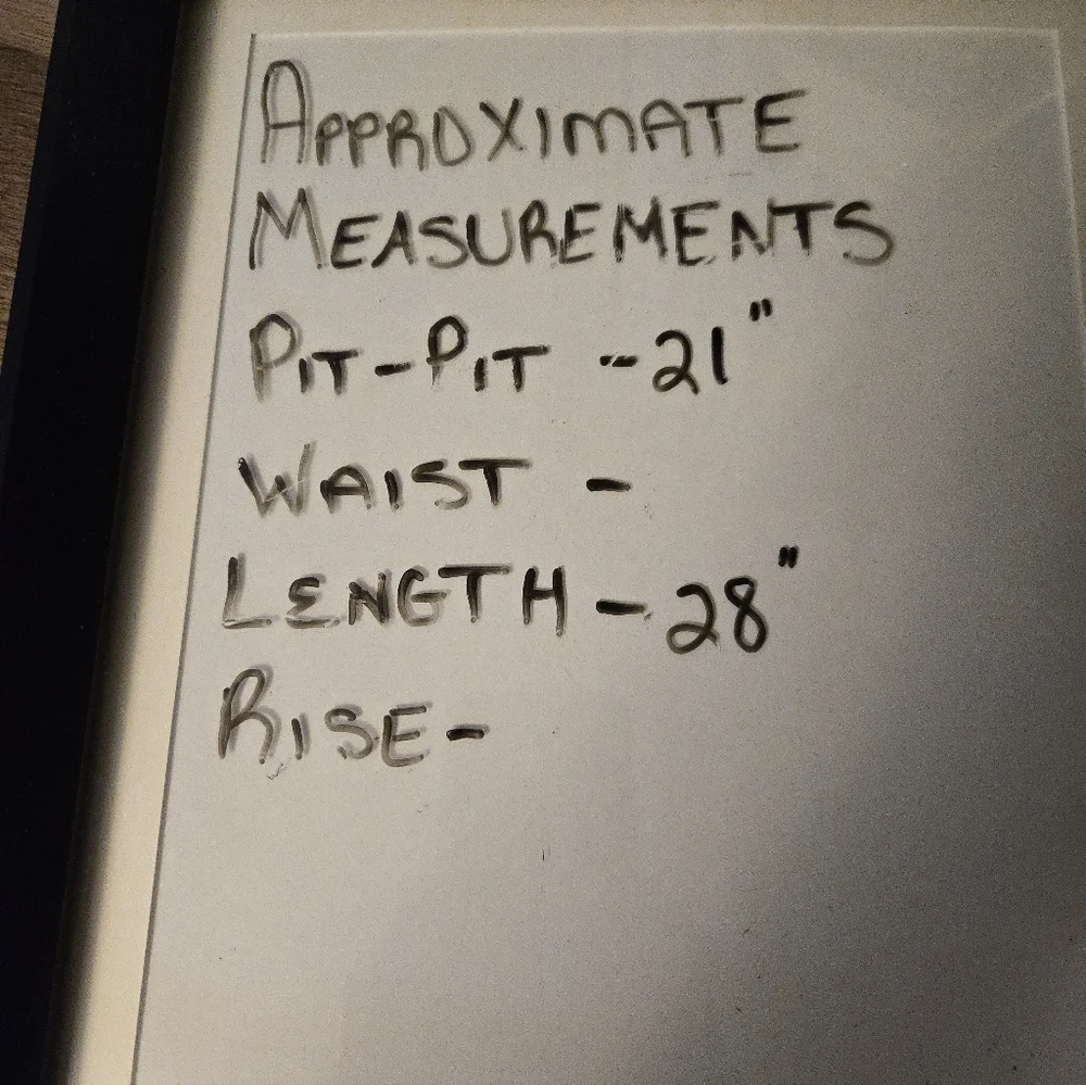 St. John's Bay Women's Shimmering Gold Puffer Jacket - Picture 4 of 4